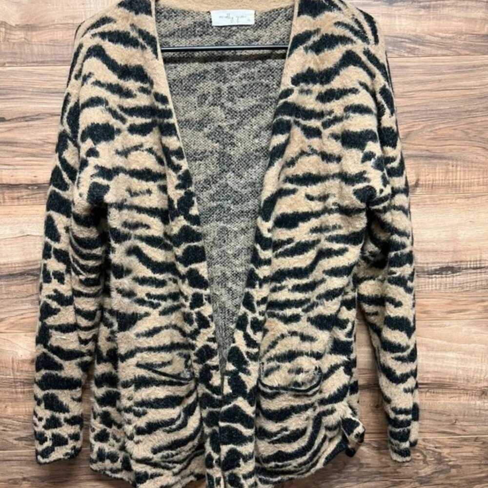 Molly Green medium/large cardigan